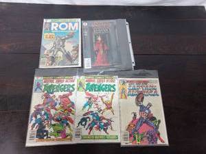 lot 99 image: Collection of 5 Comic Books