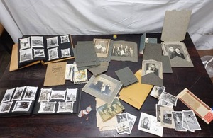 lot 113 image: Large Collection of Old Photos