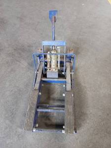 lot 118 image: Motorcycle Jack
