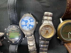 lot 126 image: Misc Watches