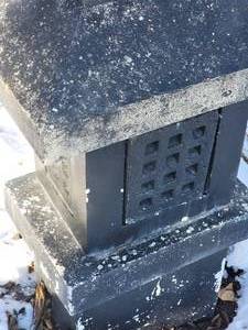 lot 22 image: Modern Concrete Garden Pagoda
