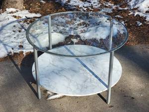 lot 82 image: Chic Modern Coffee Table