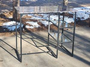 lot 76 image: Modern Metal Frame Desk