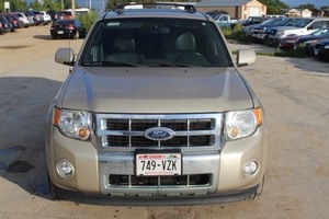 2011 Ford Escape Limited - 2 Owners -