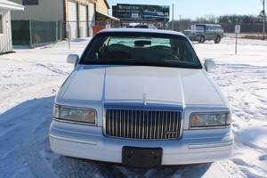 1996 Lincoln Town Car Executive