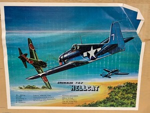 lot 10 image: LARGE Vintage Jemco Grumman F-6-F HELLCAT Balsa Wood RC Model Airplane Kit