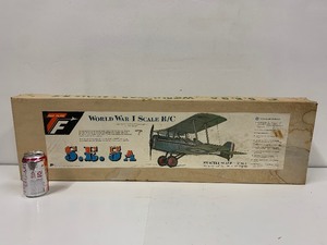 lot 29 image: LARGE Vintage Top Flite WWI  S.E.5A  Balsa Wood RC Model Airplane Kit