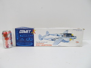 lot 43 image: Vintage Comet Lockheed P38 LIGHTNING Balsa Wood Kit