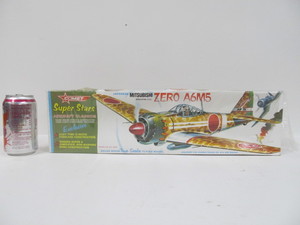 lot 47 image: Vintage Comet Super Stars Exclusive MITSUBISHI ZERO A6M5 Balsa Wood Model Kit