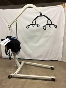 MSRP $1900 Top Of The Line Quality Hoyer Haudraulic Patient Lifts WSling - 400lb Capacity 6 Point Cradle Many Uses For This Powerful Lift - Mechanics Etc. Great Condition We just used one to help lift our heaviest hospital bed Worked great