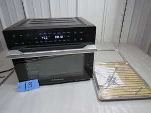 lot 13 image: Beelicious 32QT Extra Large Air Fryer, 19-In-1 Air Fryer Toaster Oven Combo with Rotisserie and Dehydrator, Digital Convection Oven Countertop Unused