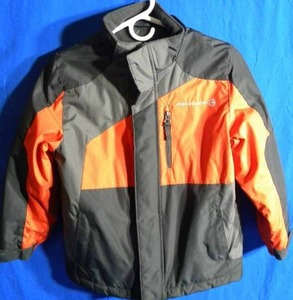 lot 107 image: Free Country Extreme Performance Series Youth Jacket S 78