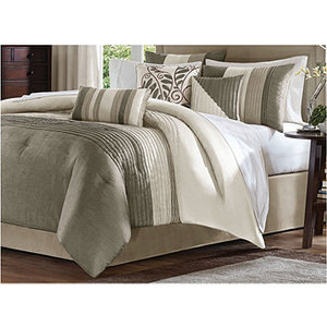 lot 26 image: Madison Park Infinity 7-Pc. Comforter Set - Cal King