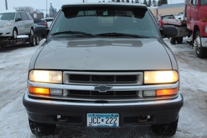 2002 Chevrolet S-10 LS 4x4