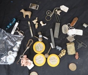 VINTAGEANTIQUE ITEMS