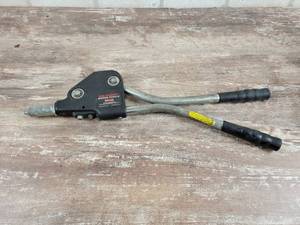 lot 364 image: MARSON Big Daddy Riveter - Part no. 39010