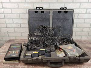 lot 367 image: OTC Monitor 4000 Auto Diagnostic System