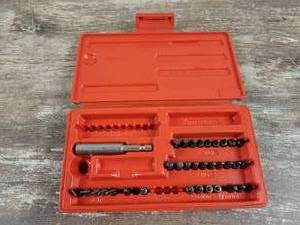 lot 370 image: Snap-on Magnetic Bit Set - Part No. SDM400A