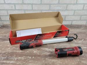 lot 384 image: (2) Snap-on Cordless Work Lights - Part No. CTLZ761 & CTLU761 - No Batteries Included