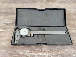 lot 385 image: Central Tools 6 Dial Calipers in Case