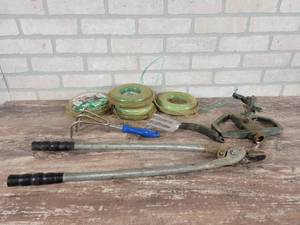 lot 409 image: Pruner, Sprinkler, Garden Tools and Trimmer Line