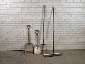 lot 432 image: (2) Shovels, Push Broom and Pitchfork - NO SHIPPING