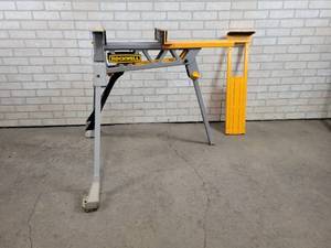 lot 438 image: Rockwell JAWHORSE Portable Clamping Station - Model RK9000 - NO SHIPPING