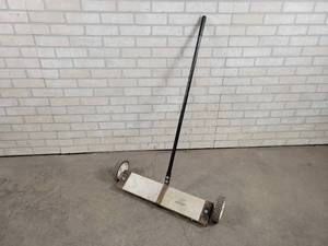 lot 443 image: 24 Rolling Magnet Sweeper - NO SHIPPING