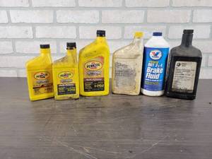 lot 495 image: Assorted Oils - NO SHIPPING