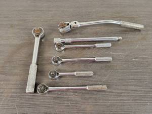 lot 502 image: S-K Ratchets and Extension - 38 & 14 Drive