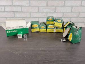 lot 529 image: (10) New Littlefuse Heavy Duty Flashers - Part No. 552536  Assorted Hose Clamps