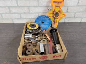lot 548 image: Assorted Sockets and Tools