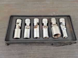 lot 559 image: (6) Snap-on 38 Drive Metric Swivel Sockets - Up to 18mm