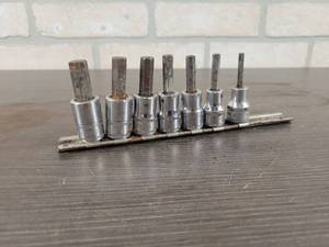 lot 563 image: Snap-on 38 Drive Metric Hex Bits - Up to 10mm