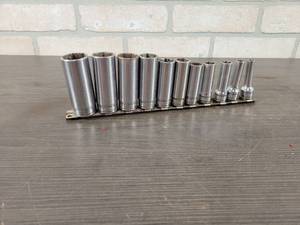 lot 622 image: Snap-on 38 Drive Standard Deepwell Sockets - up to 78