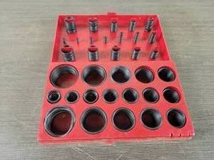 lot 624 image: Metric O-Ring Kit