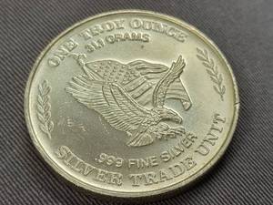 1 TROY OZ .999 FINE SILVER US ASSAY OFFICE SF 1981