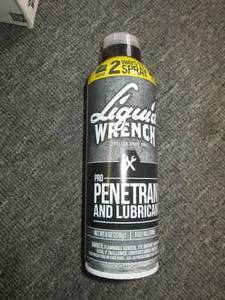 case of 68 oz cans of liquid wrenc...