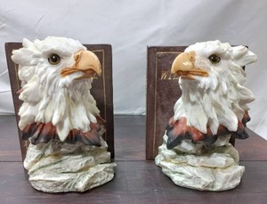lot 19 image: Bald Eagle Bookends