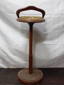 lot 114 image: Vintage Ashtray Stand