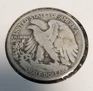 1917 US WALKING LIBERTY HALF DOLLAR
