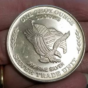 1 TROY OZ .999 FINE SILVER ROUND US ASSAY OFFICE SF 1981