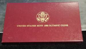 1988 US MINT GOLD & SILVER SET � OZ PROOF GOLD & SILVER DOLLAR