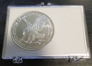 2022 AMERICAN SILVER EAGLE IN CHRISTMAS HOLDER 1 TROY OZ .999 FINE SILVER