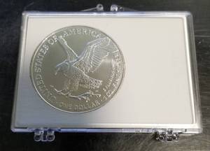 2022 AMERICAN SILVER EAGLE IN CHRISTMAS HOLDER 1 TROY OZ .999 FINE SILVER