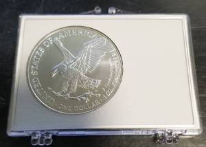 2022 AMERICAN SILVER EAGLE IN CHRISTMAS HOLDER 1 TROY OZ .999 FINE SILVER