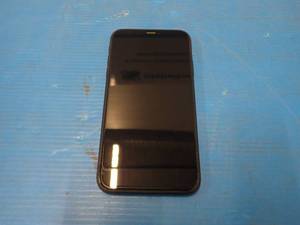 lot 21 image: Apple&nbspIphone Xr A1984  64GB of Storage  Carrier Unlocked  Includes Charging cable  crack on forward facing camera lens