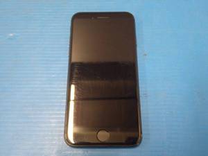 lot 39 image: Apple&nbspiPhone 8 A1863  64GB of Storage  Carrier Unknown  Includes charging cable  some minor scratches on screen that couldnt be photod