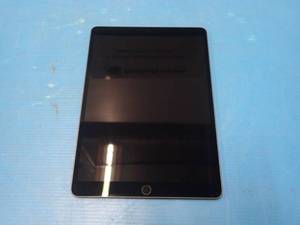 lot 45 image: Apple&nbspiPad Air 3rd Gen A2153  64GB of storage  includes charging cable