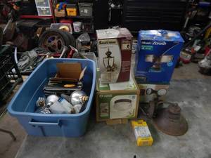 lot 11 image: New Light Fixtures & Bulbs